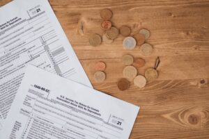 עמלות מסחר בבורסה 2026 — כל סוגי העמלות ואיפה נעלם הכסף